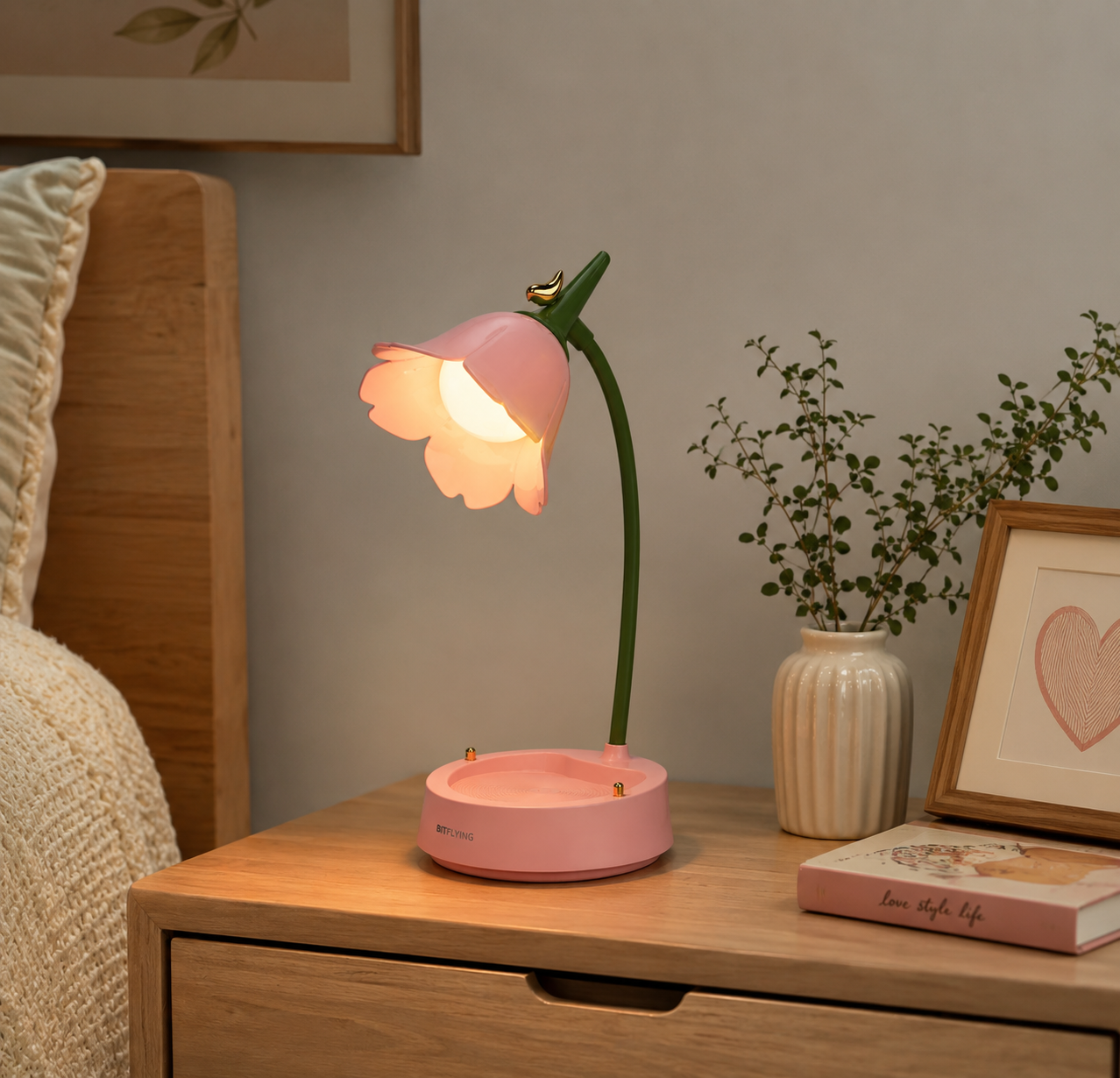 Lampe de chevet fleur rose